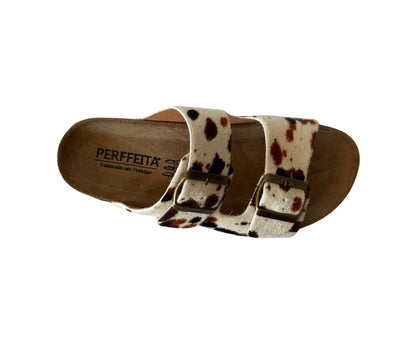 Chinelo de fivela Pelo Vaca