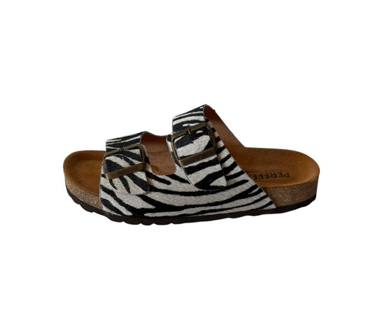 Chinelo de fivela Pelo Zebra